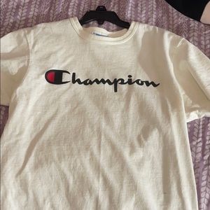Champion t-shirt